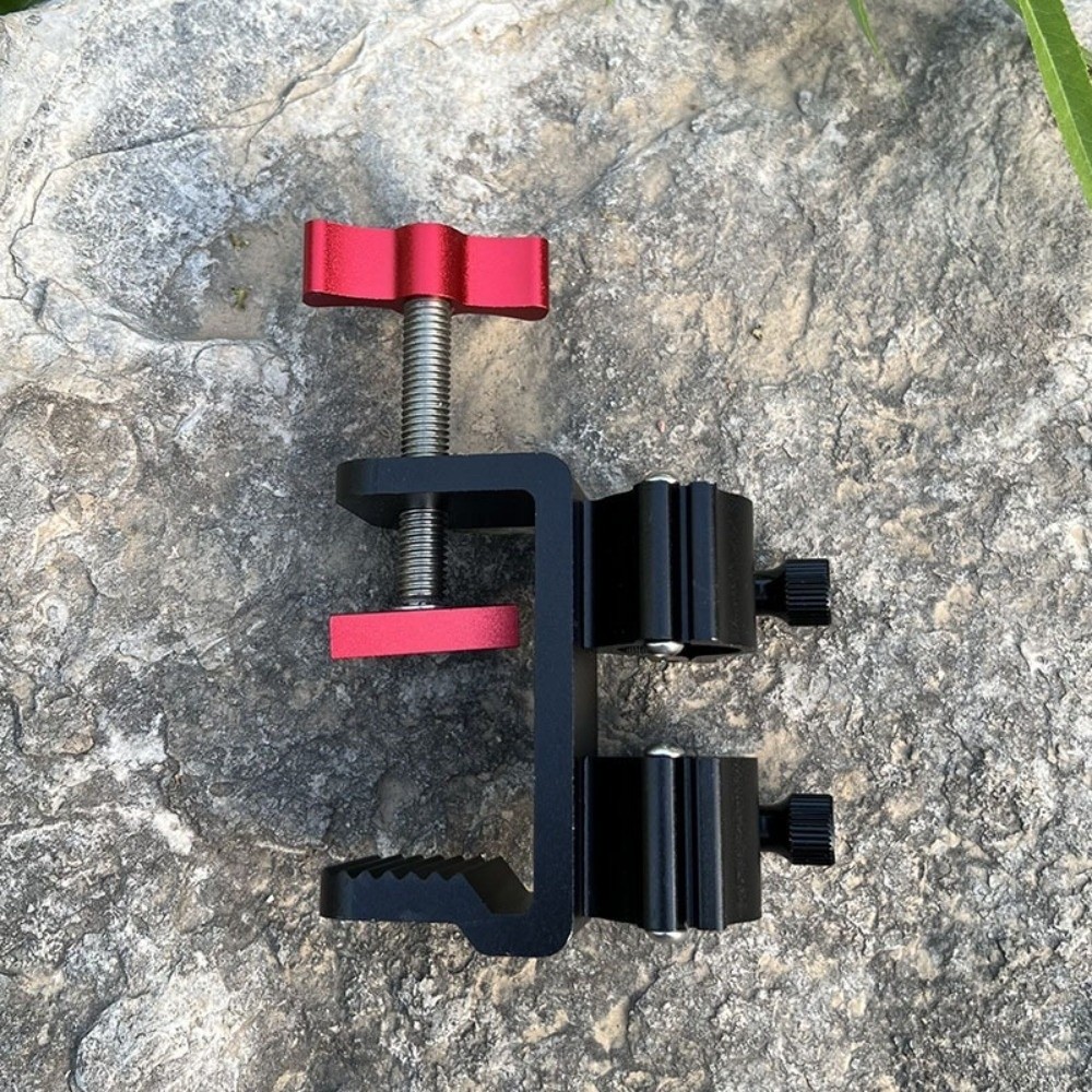 حامل مظلات مصنوع من مادة سميكة - مراجعة Tech Accessories Holder وسعره